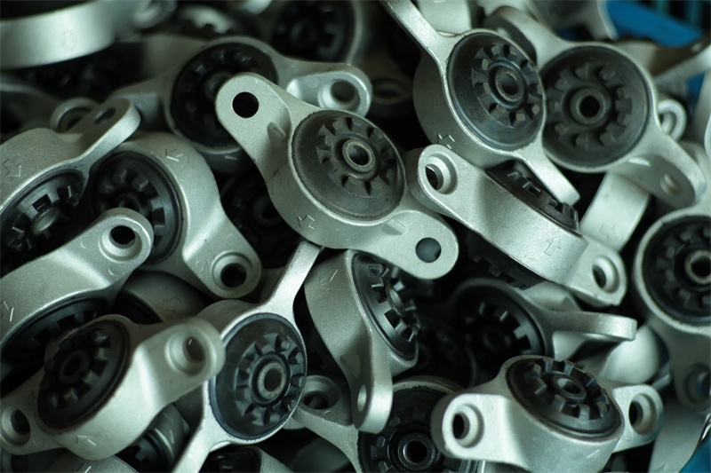 Reasons and Consequences of Aging Shock Absorber Mounts